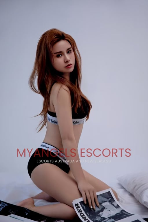 Photo 1 / 4 of Sonia 