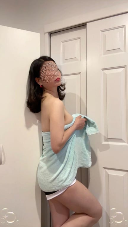 26-year-old Asian Anmi, C cup escort in Auckland Botany Downs area