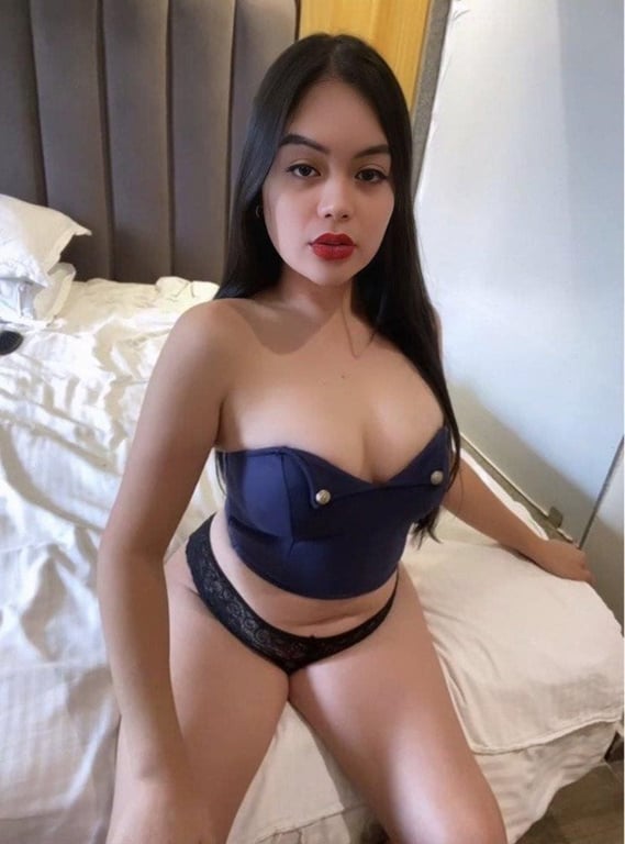 Lina, 24, D cup escort from Auckland Hillsborough area, New Zealand