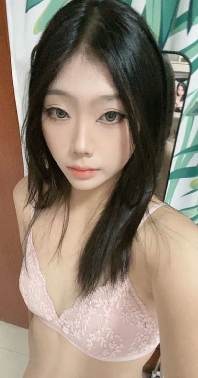 Jolin, 21yo Asian C cup escort in Bundaberg, Australia - New Zealand escorts available