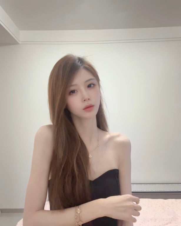 Profile of Sylvia, 23 year old Singapore from CBD, Brisbane Escort