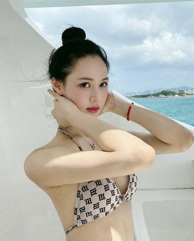 Alice, 23, Asian C-cup escort providing full service in Perth CBD Australia