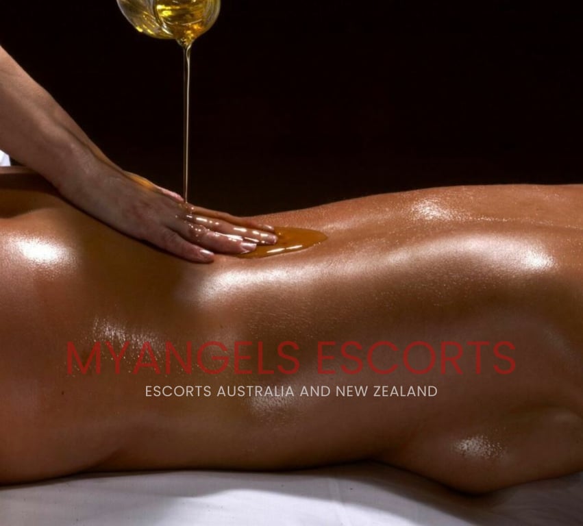 Photo 1 / 6 of Epsom Massage