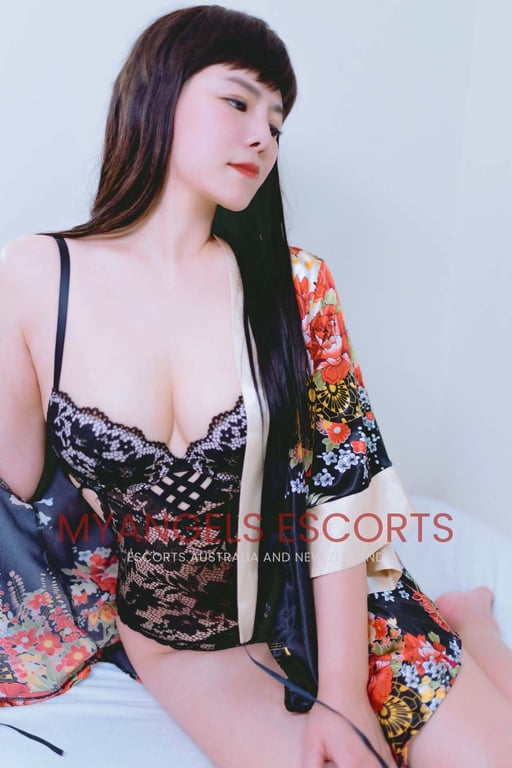 Photo 1 / 5 of Jiaojiao