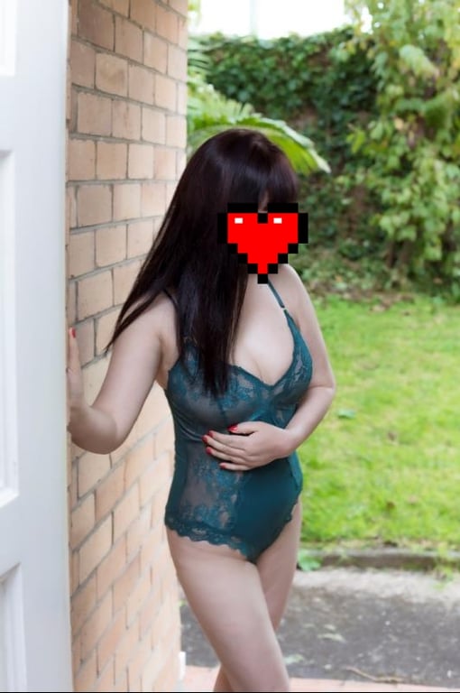 Lisa, 30, Chinese D-cup escort in Auckland Ellerslie area