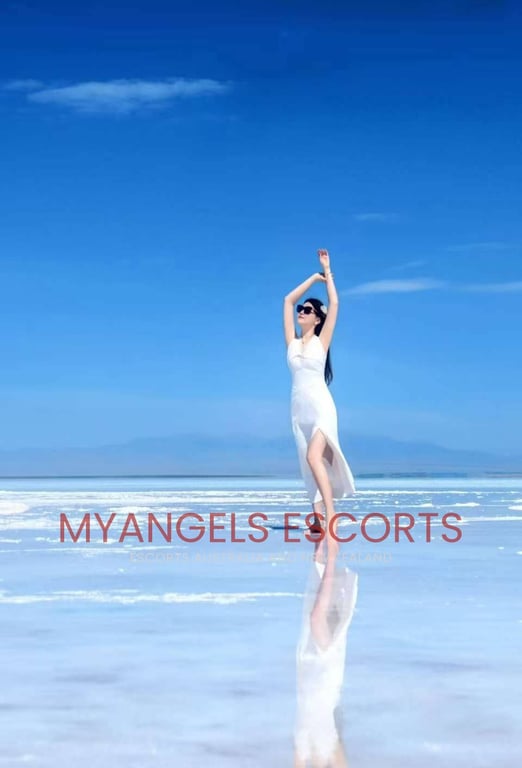 Miai 26-year-old Chinese escort in Auckland Burswood