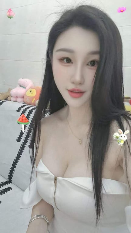 Sophie, 26-year-old Asian escort with D cup in Brisbane