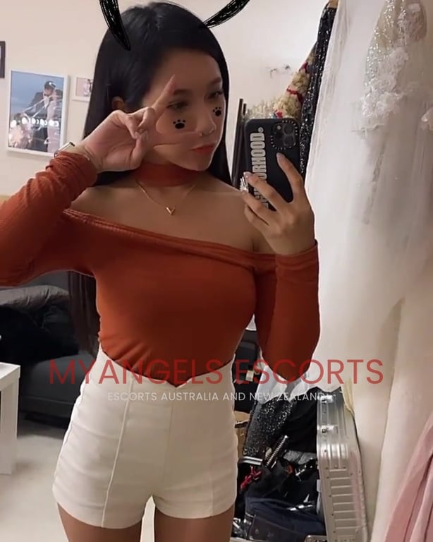 Photo 2 / 4 of Pider