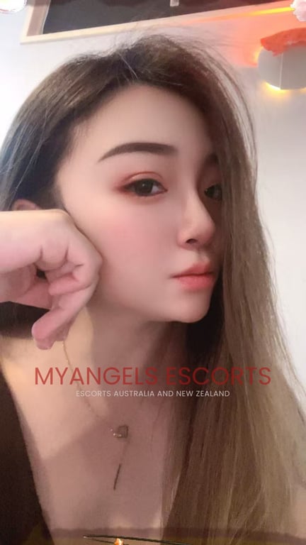 Alice 24-year-old Asian escort in Hastings Central North Island NZ