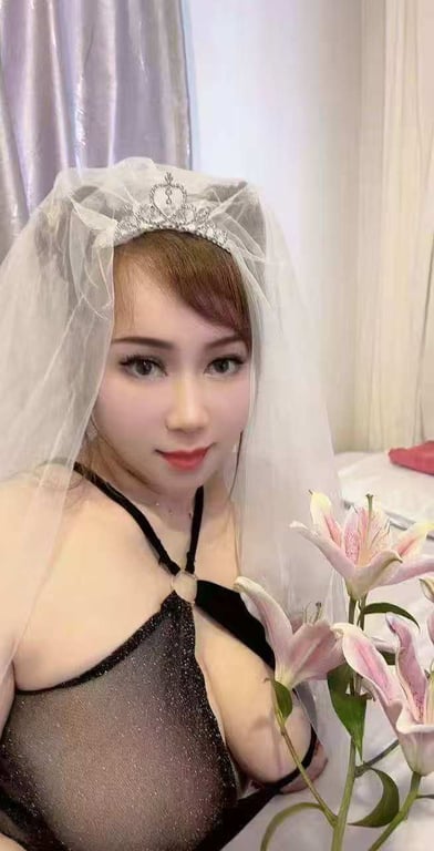 Apple, 25, Japanese DD escort in East Tamaki, Auckland, NZ Thai massage