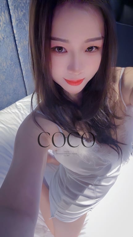 Coco 24-year-old Chinese escort in Brisbane CBD