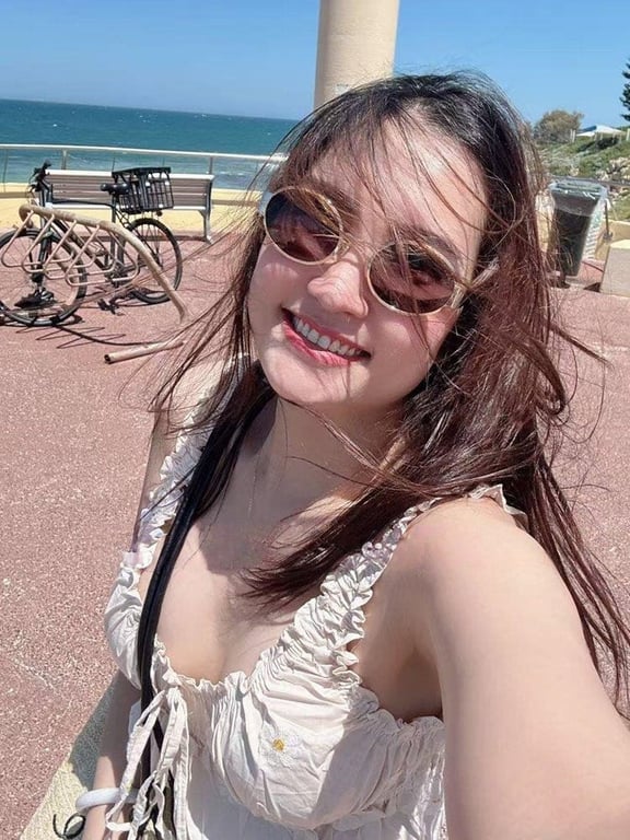 Moonie, 22yo Taiwanese escort from Perth CBD offering services in Australia