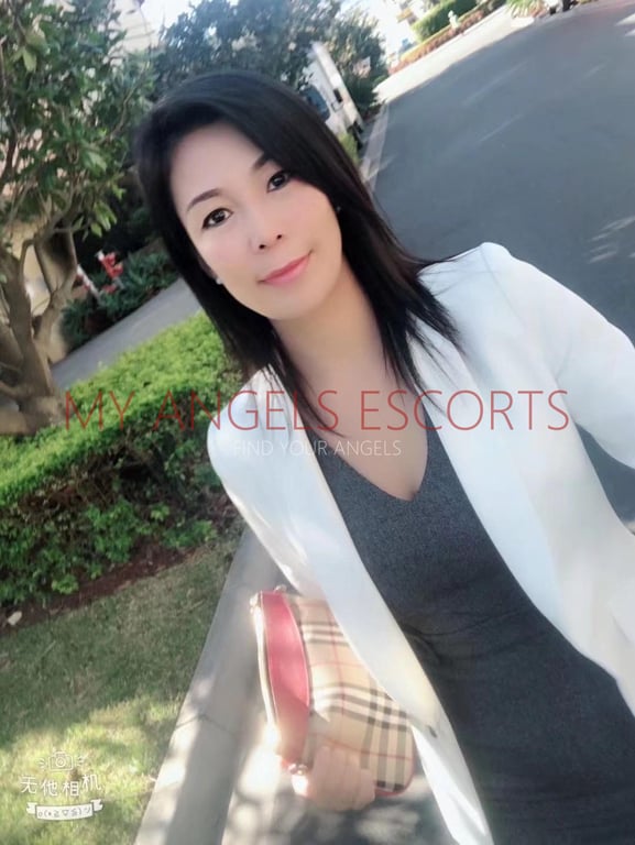 New Zealand Escorts-Sally-private-escorts-Private-Auckland-CBD-Escorts-5