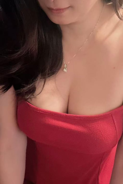 Winne, 26yo Asian escort providing Auckland sex service in Onehunga