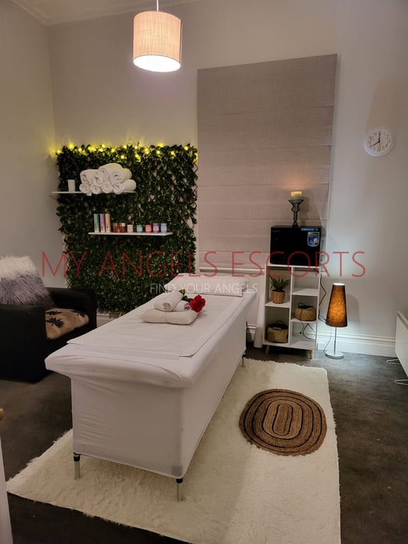 Photo 4 / 5 of Latino Massage