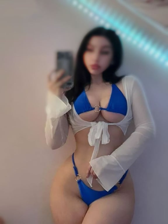 Jane, 22, Singaporean C cup Asian escort in Auckland Hillsborough