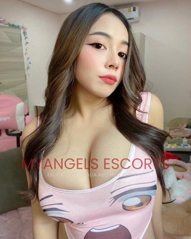 Betty, 21, D cup escort from New Zealand in Christchurch St Albans area