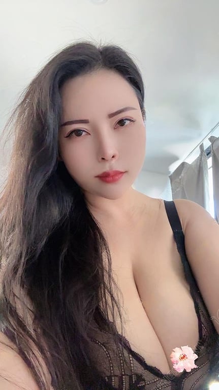 Lina 26-year-old Asian escort in Papakura Auckland NZ