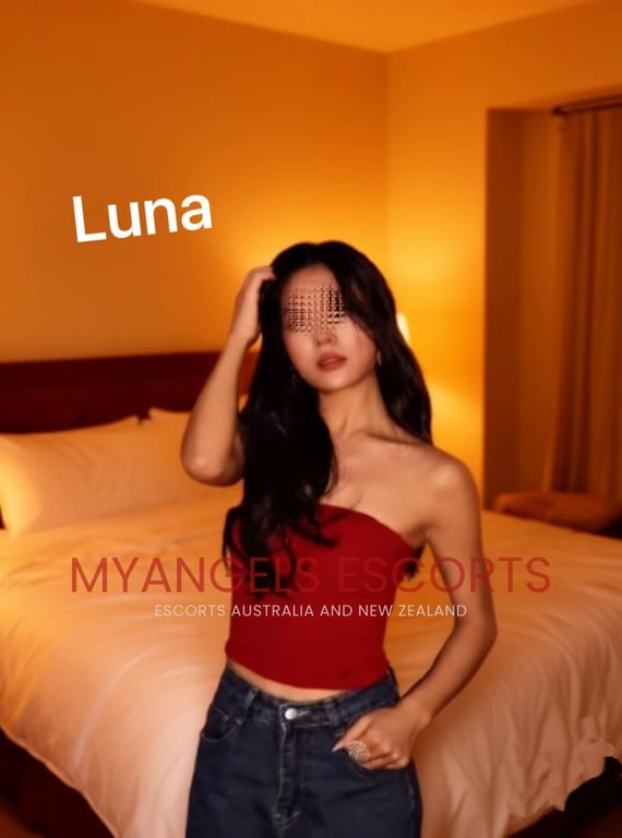 Photo 2 / 9 of Angel massage 