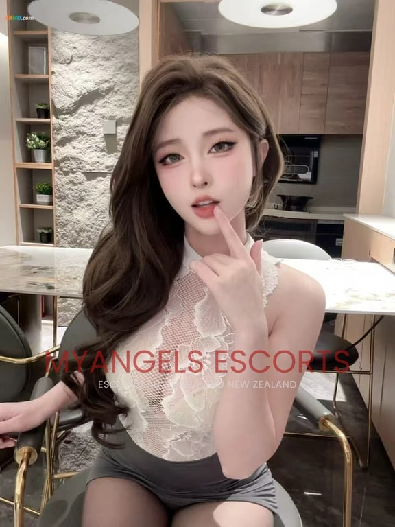 Photo 5 / 5 of Shasha