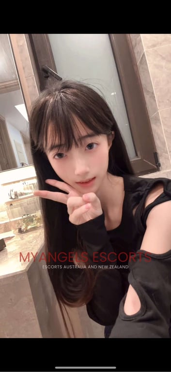 Faye, 24yo Asian DD escort in Christchurch Upper Riccarton area