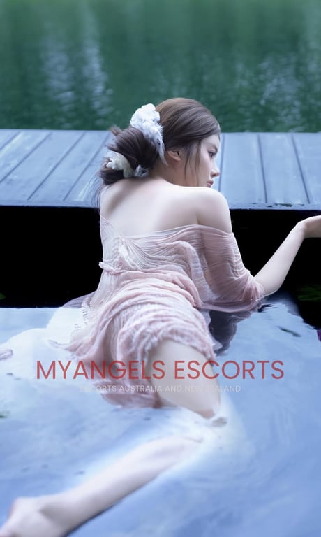 Photo 8 / 9 of Coco