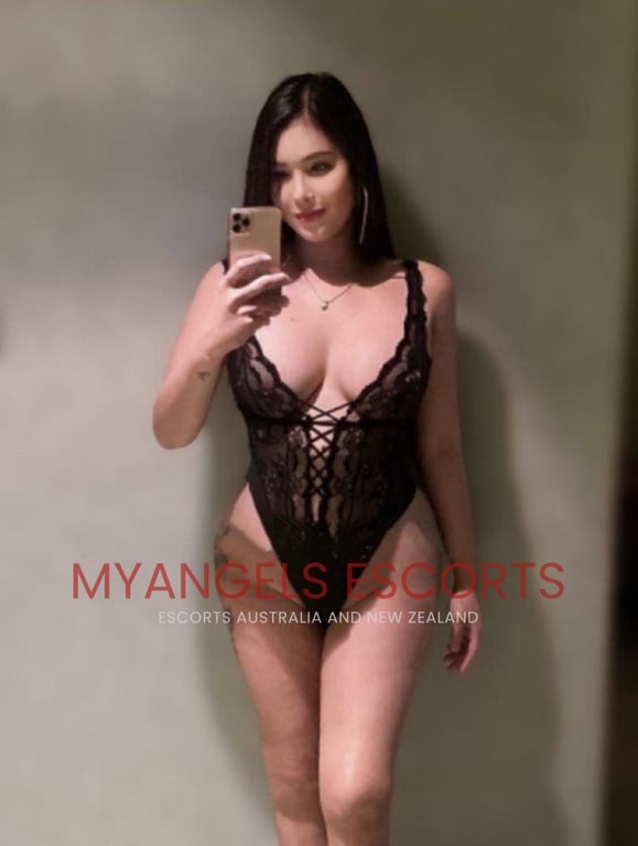 25 year old Asian Anna, D cup escort in Canberra Central, ACT