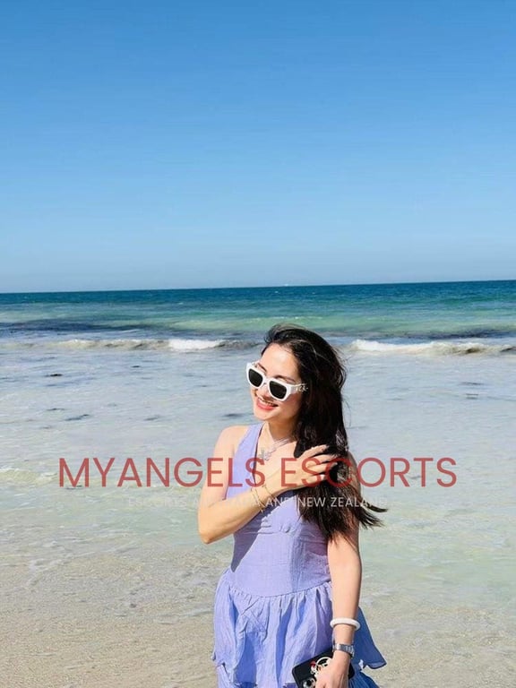 Moonie, 22yo Taiwanese escort from Perth CBD offering services in Australia