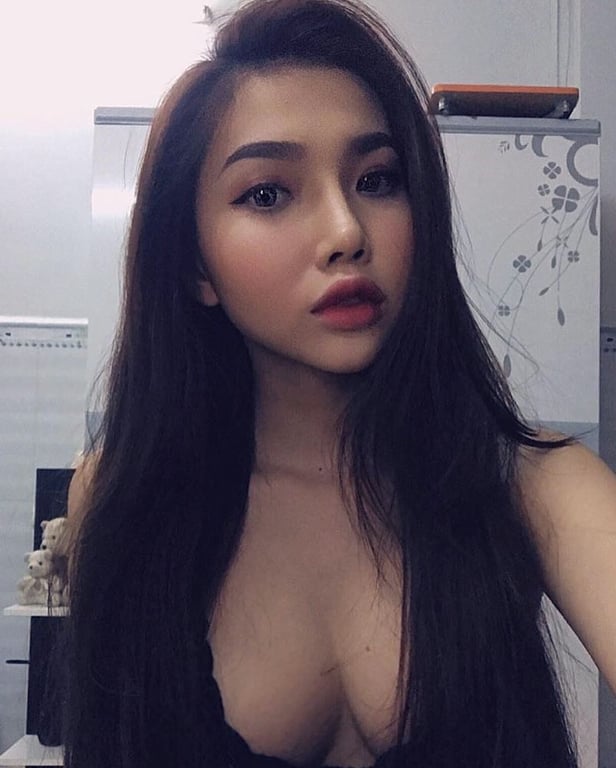 Bella, 23, Asian escort in Perth Applecross offering private services