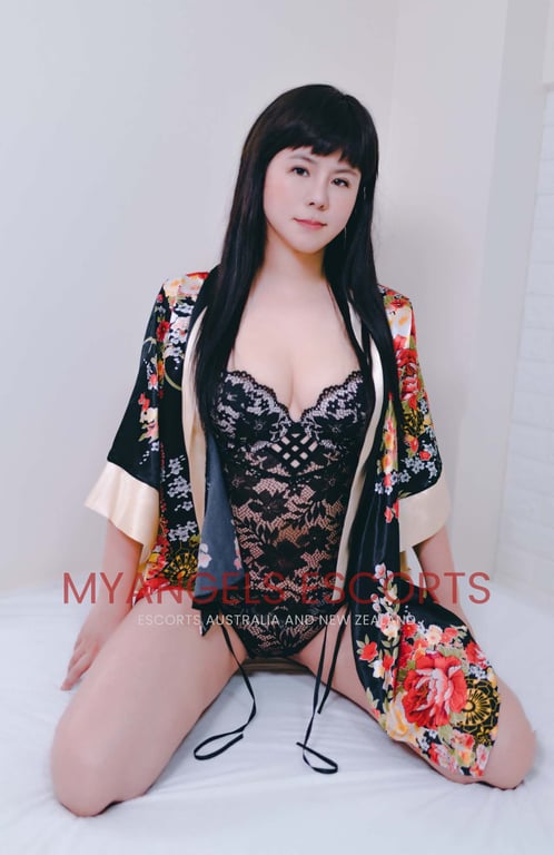 Photo 2 / 5 of Jiaojiao