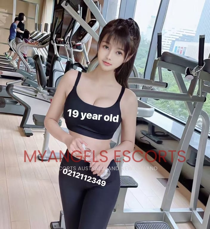 19yo Mia, Asian DD cup escort offering Auckland sex service in East Tamaki