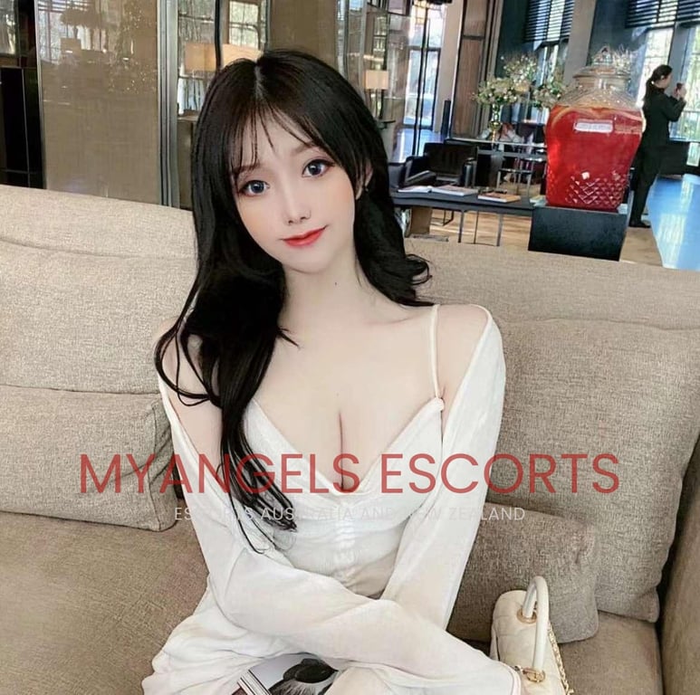 24-year-old Tina, Asian escort with D cup in Papatoetoe, Auckland NZ