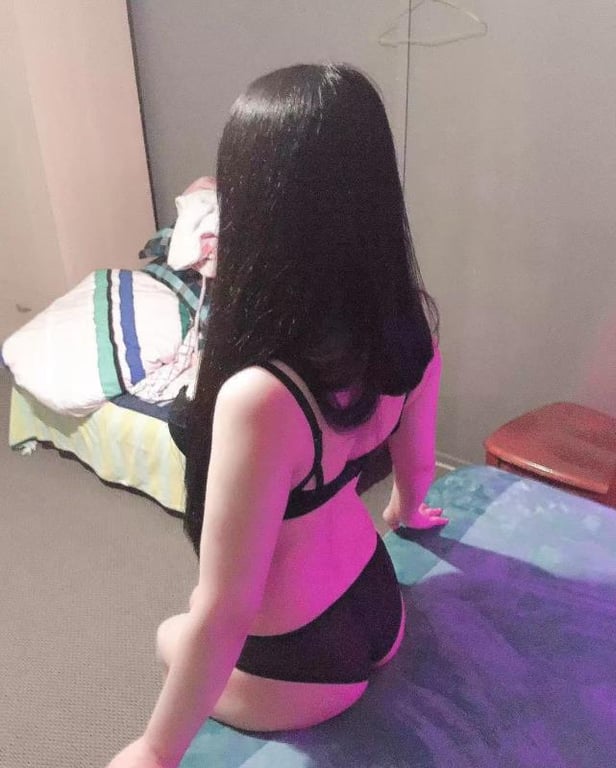 Judy 26-year-old Asian escort in Canberra CBD Australia