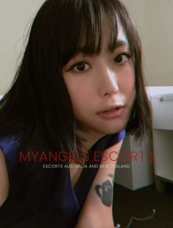 Sky, 24 year old Asian C cup escort from Glenfield Auckland NZ offering sex service