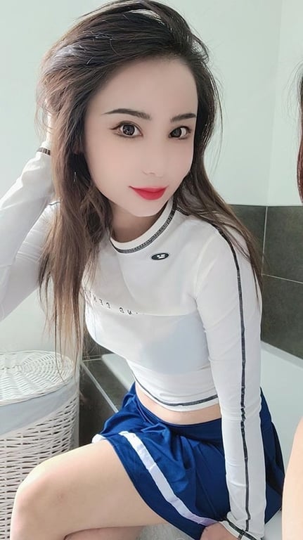 Niko 25-year-old Chinese escort in Burswood Perth