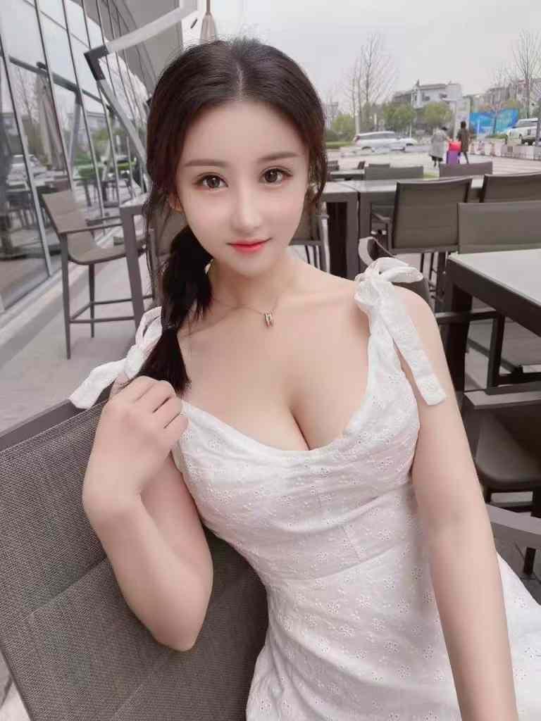 Linda, 24, Asian escort in Petone, Wellington NZ, D cup