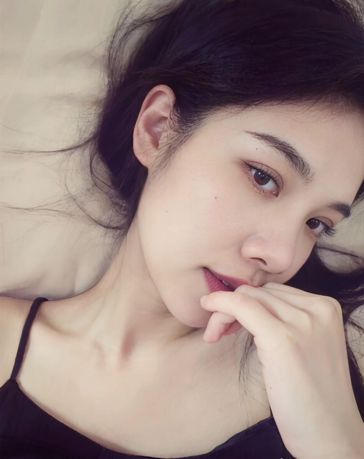 Amy, 26, Chinese A-cup escort in Auckland Ellerslie area offering adult services